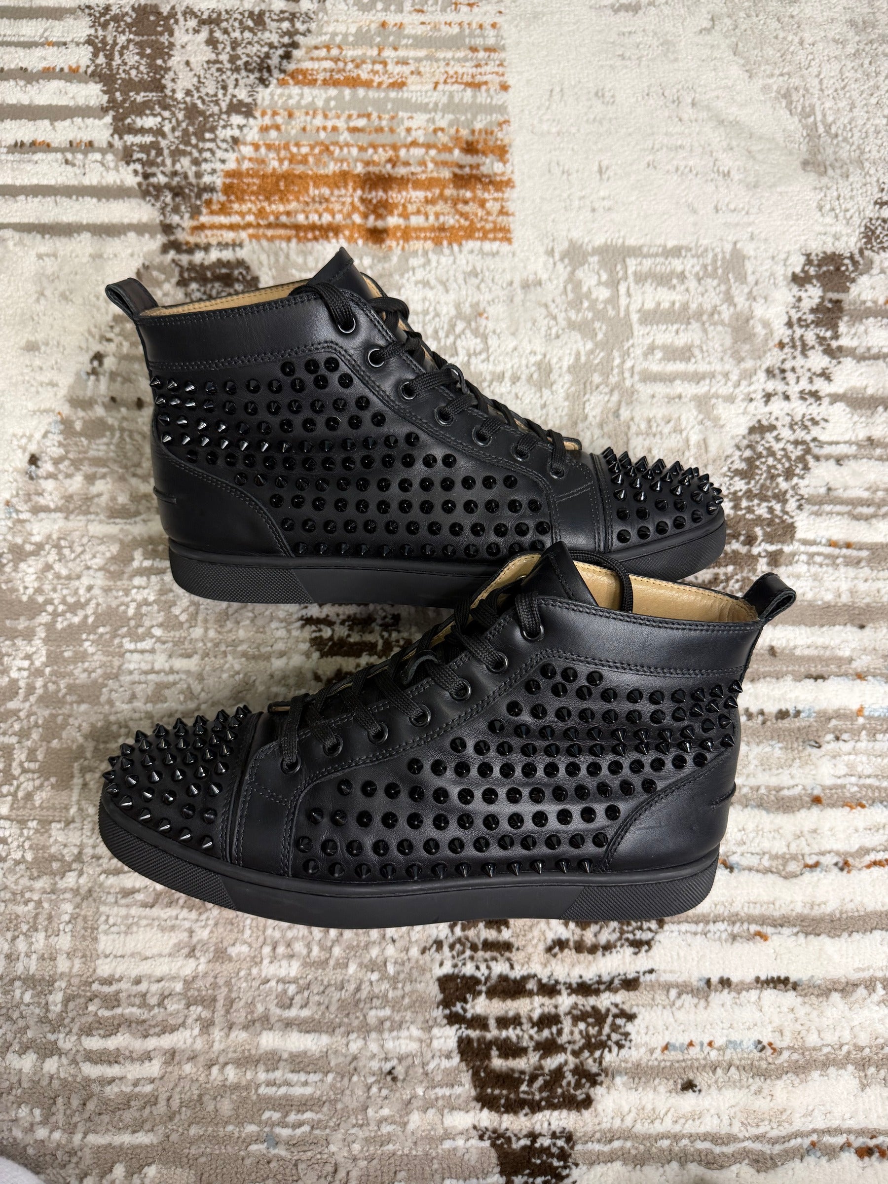 Christian Louboutin Mens Trainers EU42 UK8