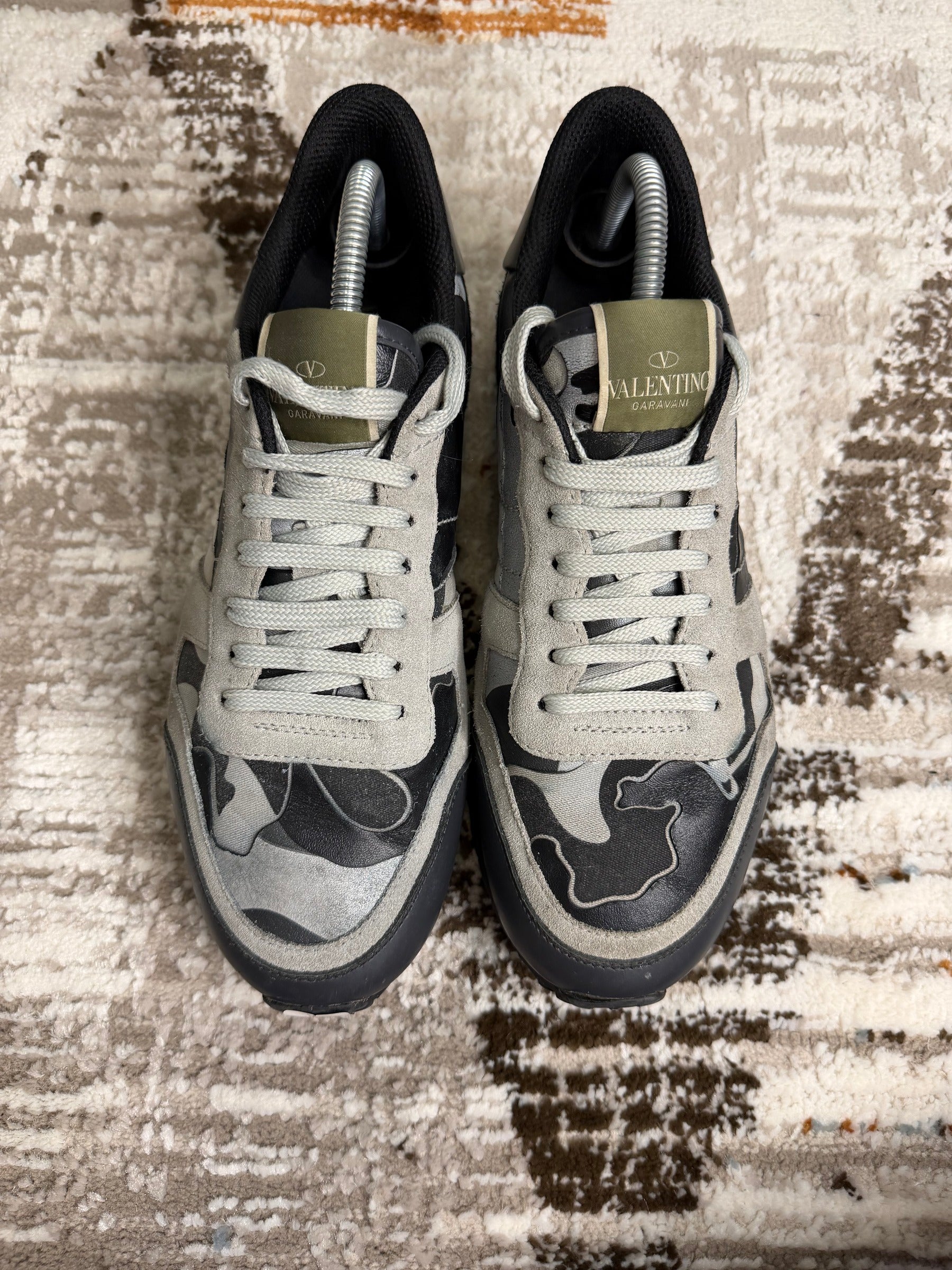 Valentino Garavani Rockrunner Trainers EU41.5 UK7.5 - Grey & Black