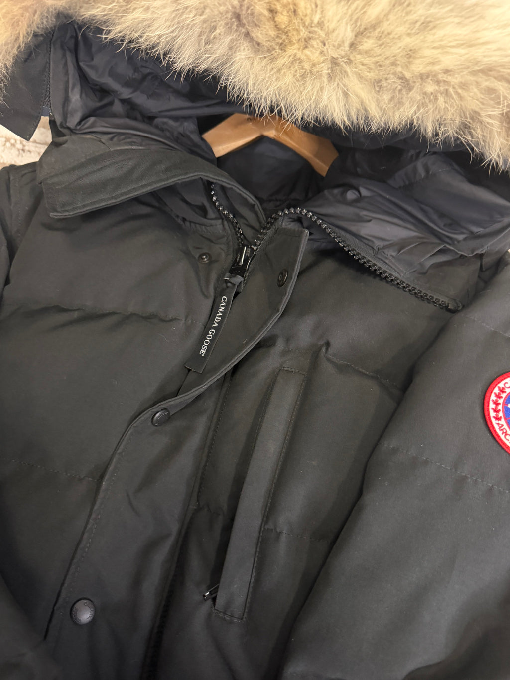 Canada Goose Carson Parka Mens Large - With Original Fur - Rare