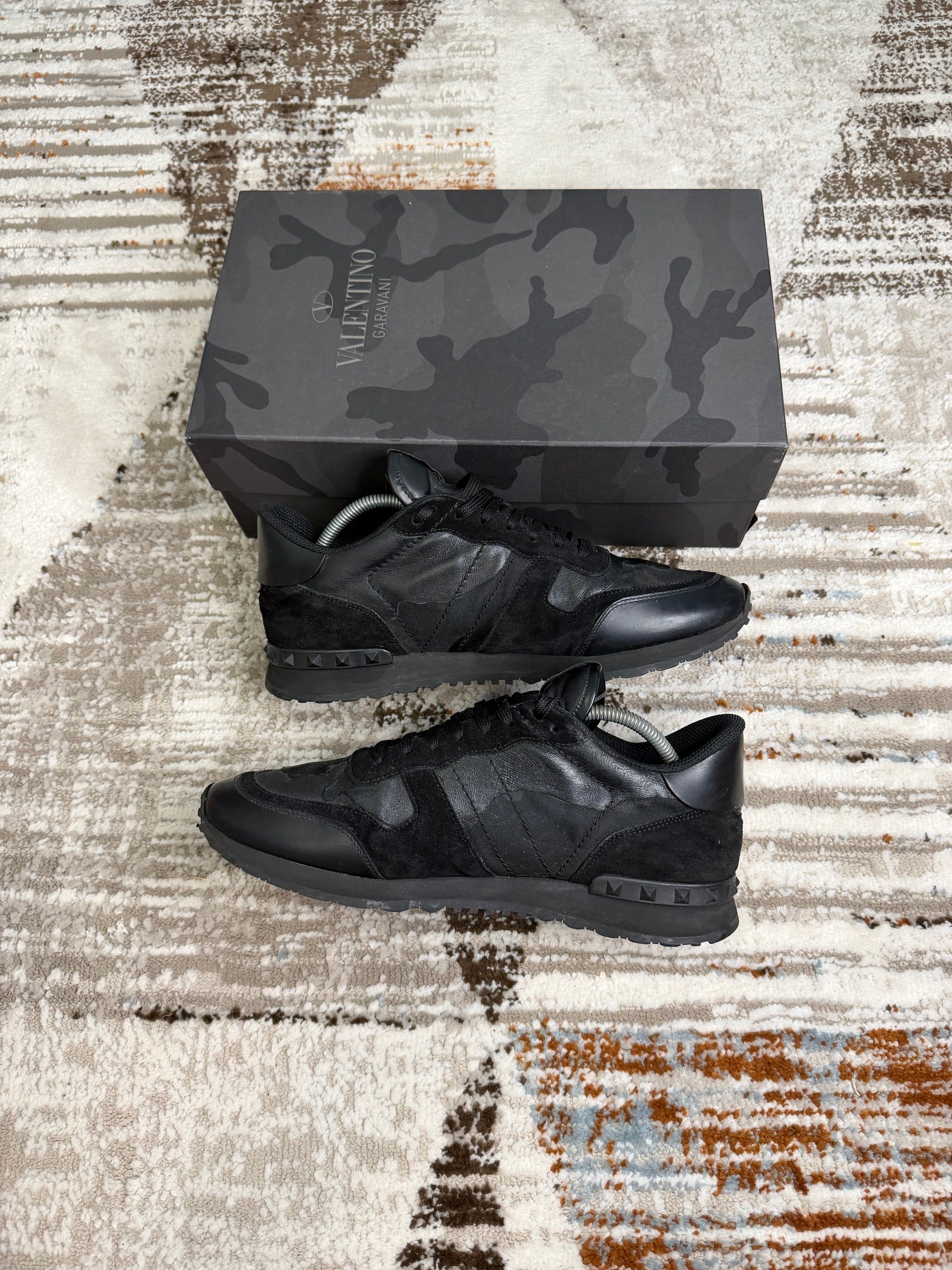 Valentino Garavani Rockrunner Trainers EU44 UK10 - Black - Full Set