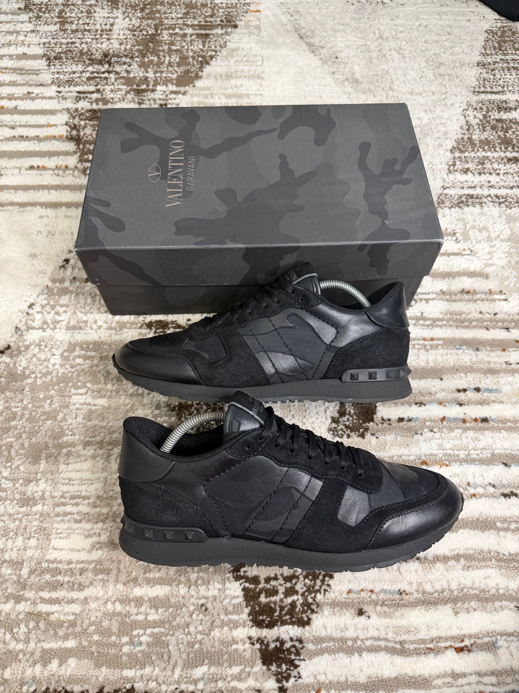 Valentino Garavani Rockrunner Trainers EU43.5 UK9.5 - Black - Full Set