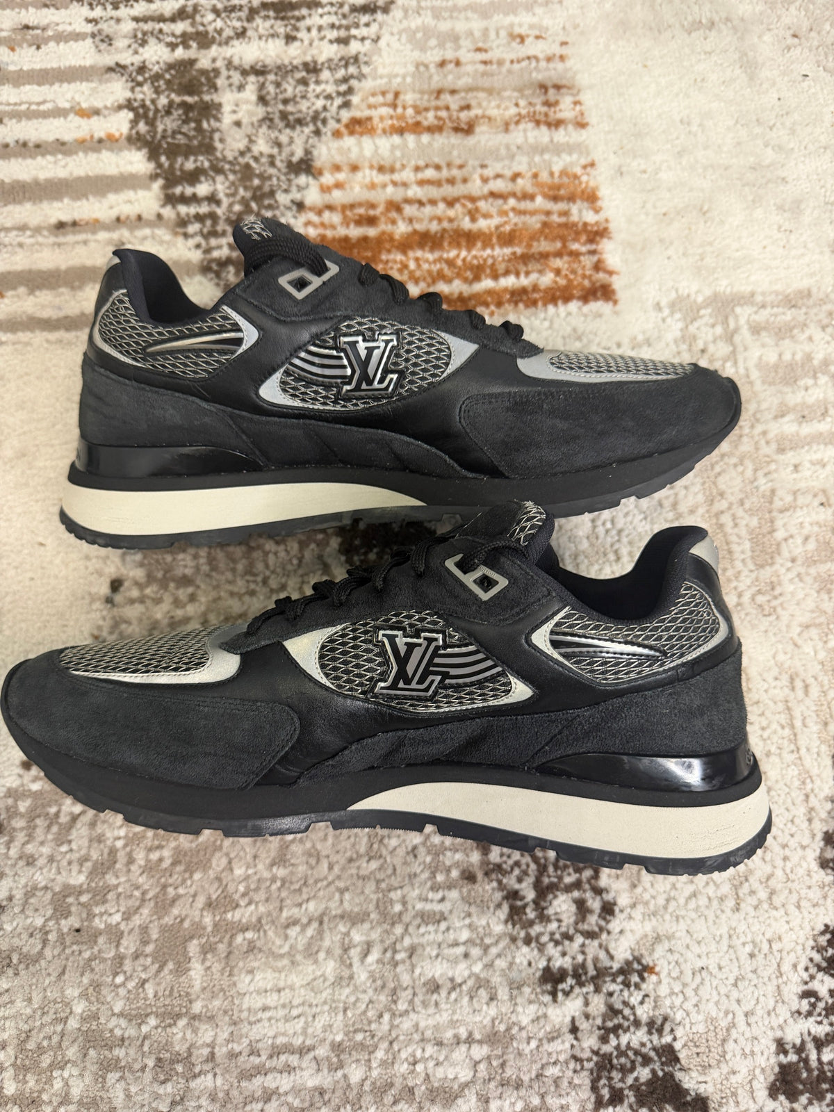 Louis Vuitton Run Away Trainers LV9 (UK9-10) - Discontinued