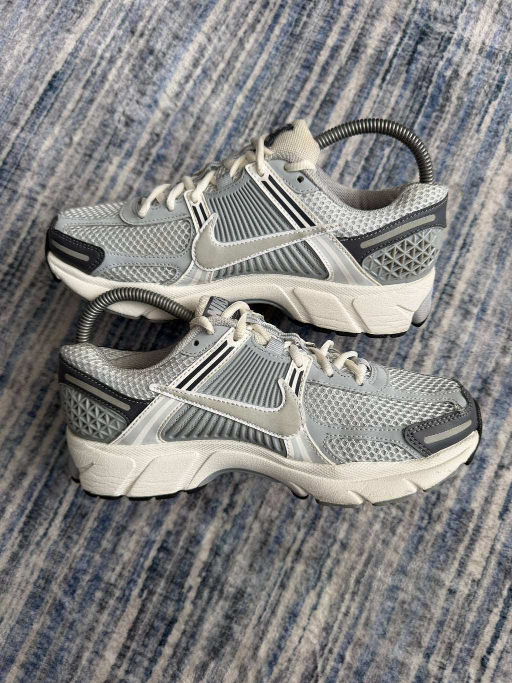 Nike Vomero 5 Womens Trainers UK 5 Excellent Condition