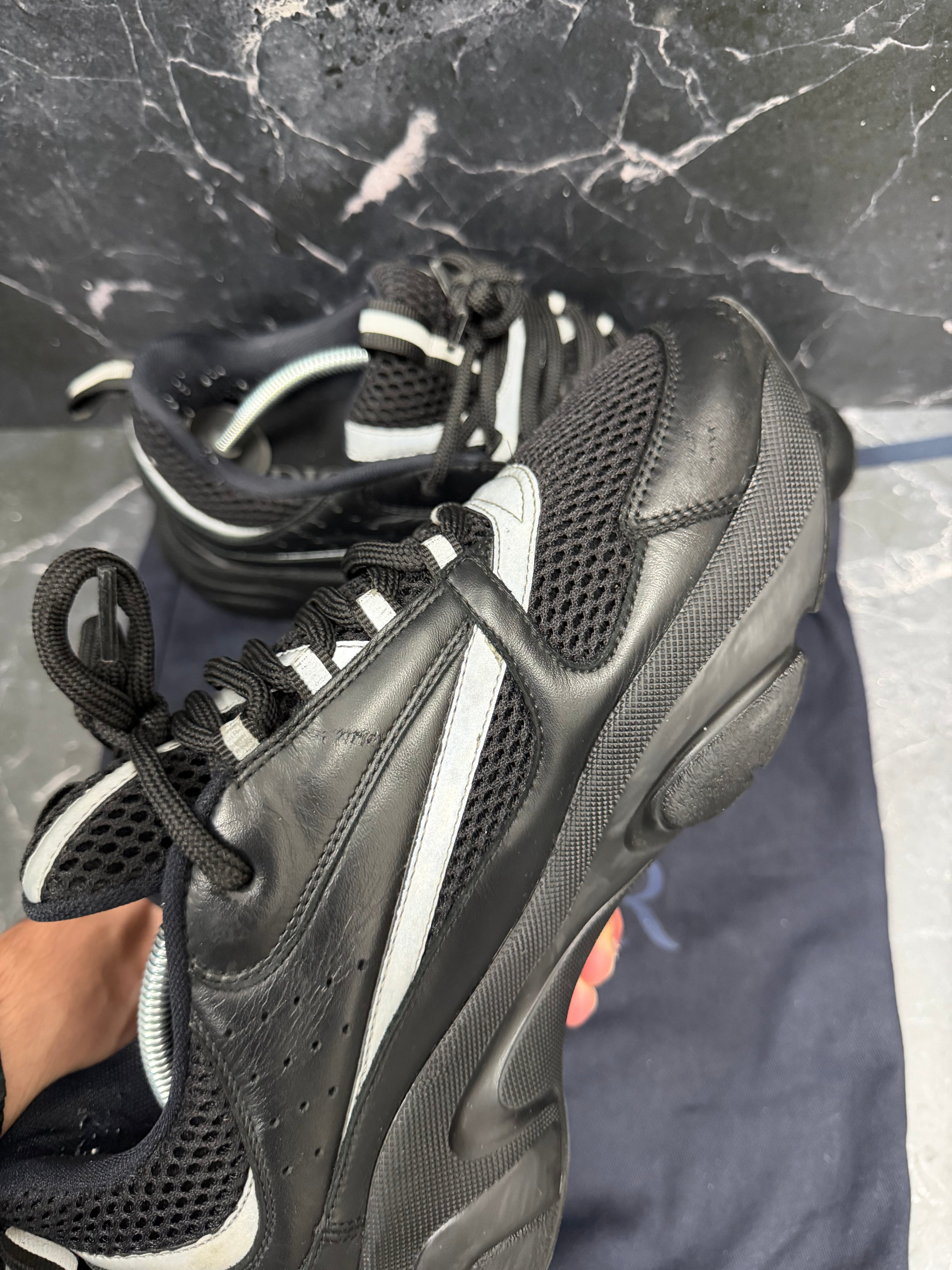 Dior B22 Sneakers – Black | EU 41 | Original Dust Bag Included | Minor Defects (See Pictures)