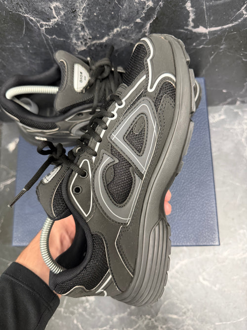 Dior B30 Sneaker – Triple Black | EU40
