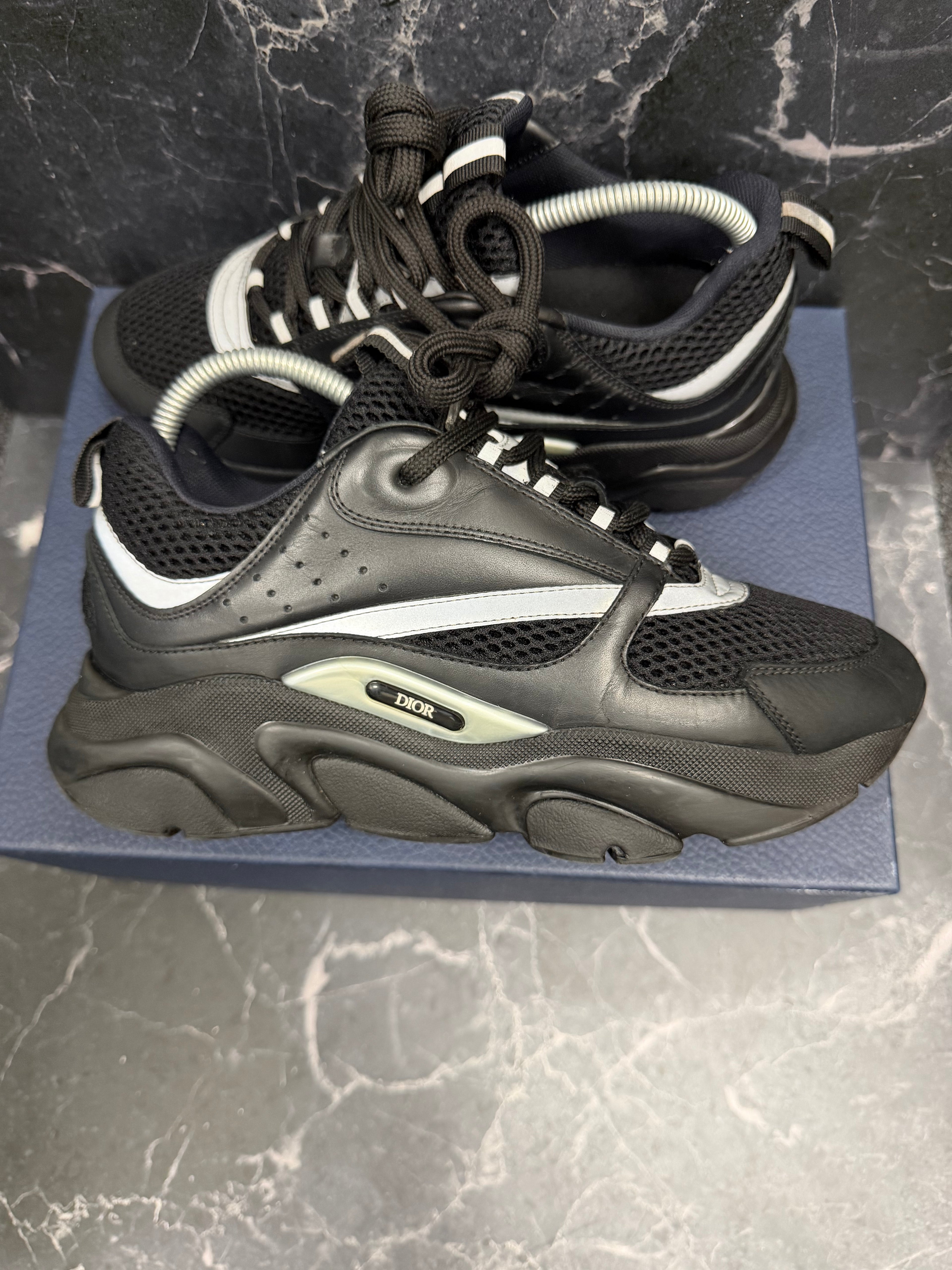 Dior B22 Sneakers – Black | EU 40 | Original Box Included | Excellent Used Condition